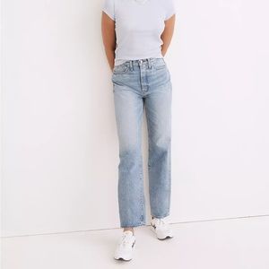 NWT size 25 perfect vintage jeans from Madewell.